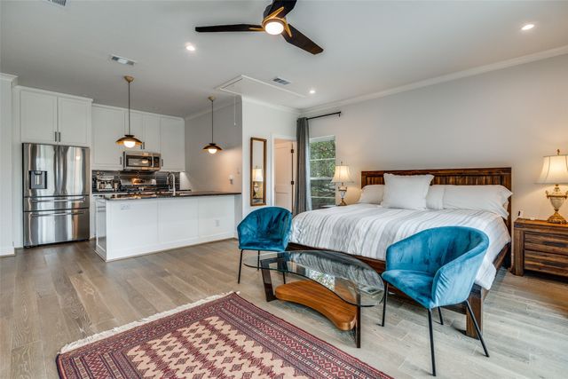 4034 Alta Vista Lane, Dallas, TX 75229