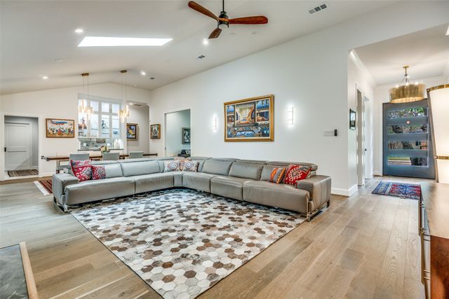 4034 Alta Vista Lane, Dallas, TX 75229