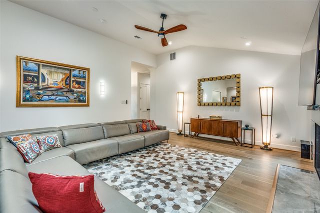 4034 Alta Vista Lane, Dallas, TX 75229