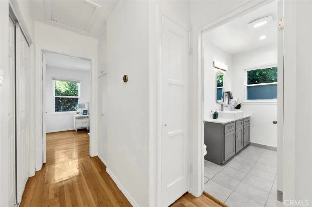 8002 Aldea Avenue, Lake Balboa, CA 91406