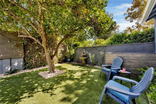 8002 Aldea Avenue, Lake Balboa, CA 91406