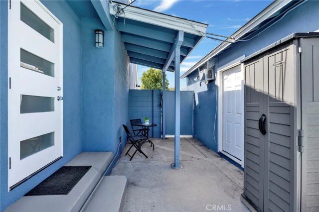8002 Aldea Avenue, Lake Balboa, CA 91406