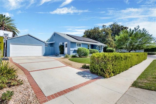 8002 Aldea Avenue, Lake Balboa, CA 91406