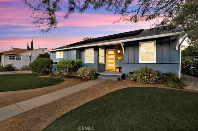 8002 Aldea Avenue, Lake Balboa, CA 91406