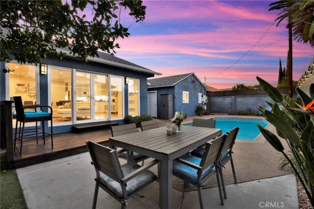 8002 Aldea Avenue, Lake Balboa, CA 91406