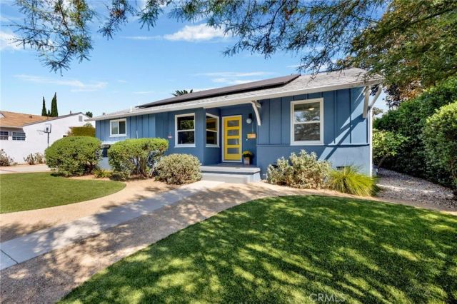 8002 Aldea Avenue, Lake Balboa, CA 91406