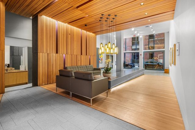 346 Congress Street 412, Boston, MA 02210