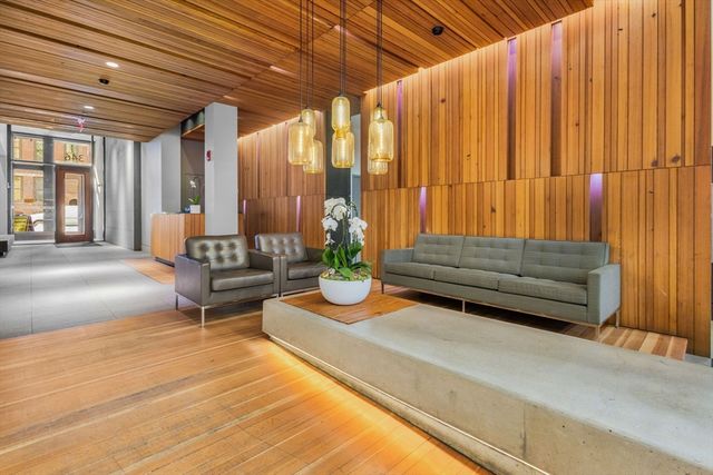 346 Congress Street 412, Boston, MA 02210