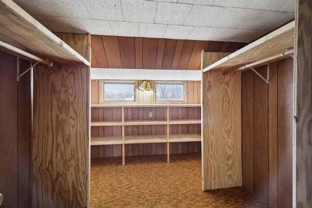 W7028 State Road 16, Pardeeville, WI 53954