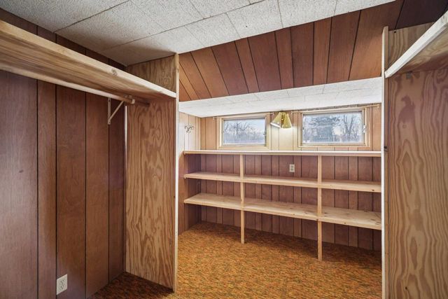 W7028 State Road 16, Pardeeville, WI 53954