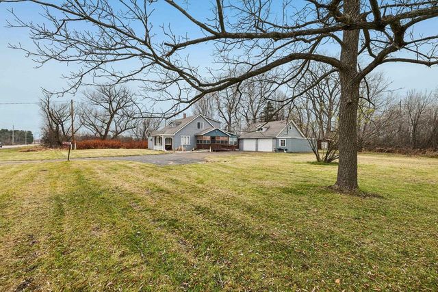 W7028 State Road 16, Pardeeville, WI 53954