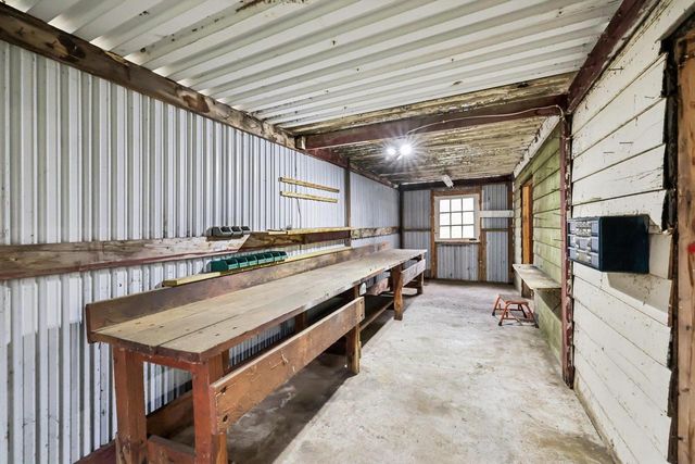 W7028 State Road 16, Pardeeville, WI 53954