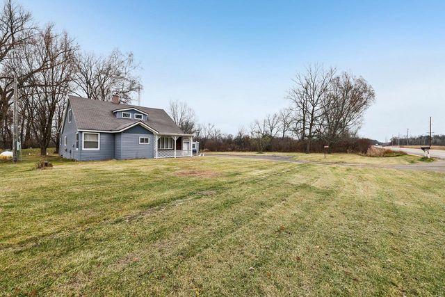 W7028 State Road 16, Pardeeville, WI 53954
