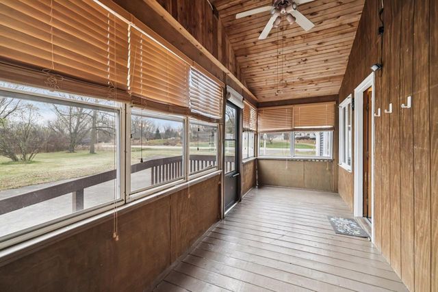 W7028 State Road 16, Pardeeville, WI 53954