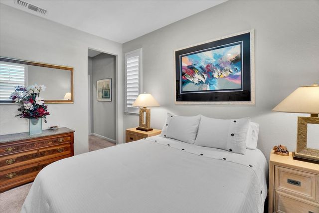 1325 Esplanade Ln, Lincoln, CA 95648