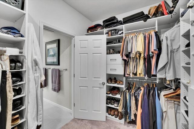 1325 Esplanade Ln, Lincoln, CA 95648
