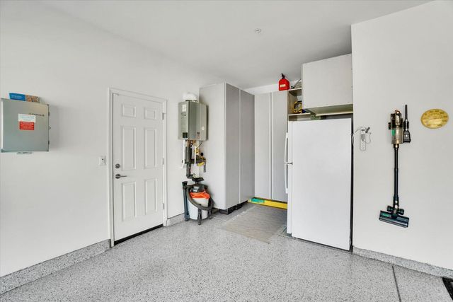 1325 Esplanade Ln, Lincoln, CA 95648