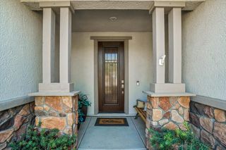 1325 Esplanade Ln, Lincoln, CA 95648
