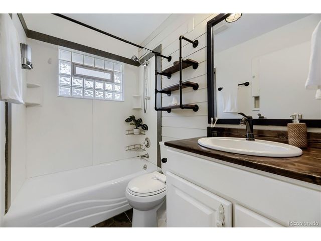 3265 S Newton St, Denver, CO 80236