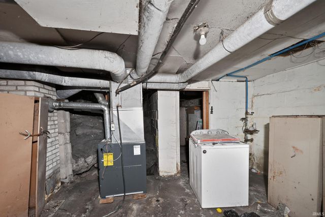 824 S Pulaski Street, South Bend, IN 46619