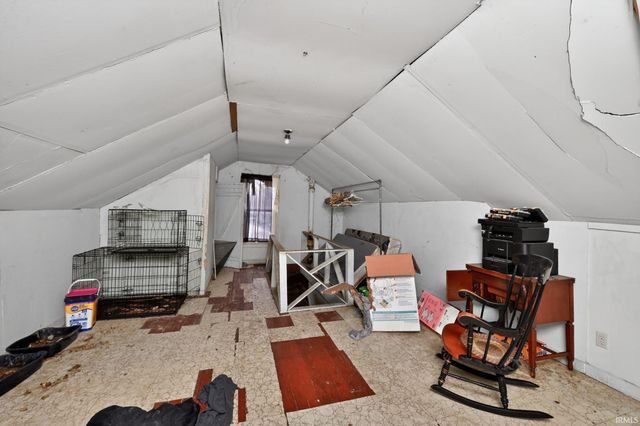 824 S Pulaski Street, South Bend, IN 46619