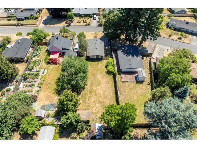 1915 Ne 126TH Pl, Portland, OR 97230