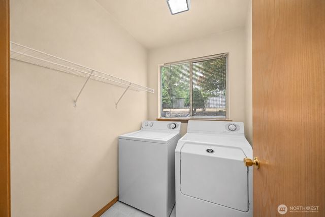 32719 20th Avenue SW, Federal Way, WA 98023