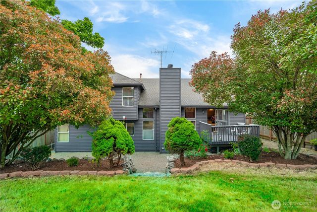 32719 20th Avenue SW, Federal Way, WA 98023