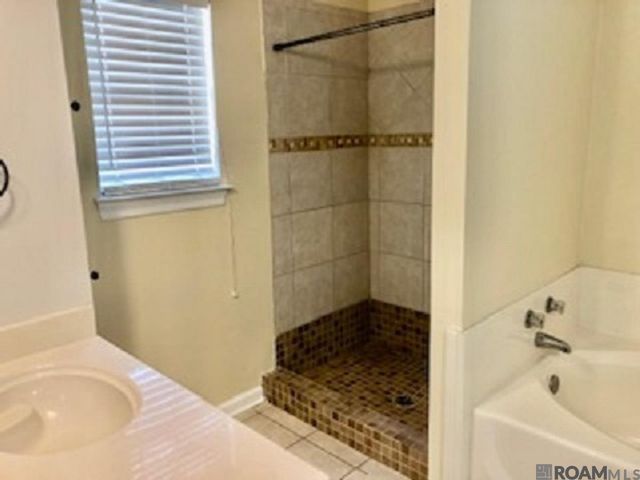 38159 Willow Lake East, Prairieville, LA 70769