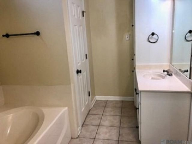 38159 Willow Lake East, Prairieville, LA 70769