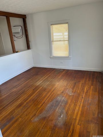 410 Wright, Schertz, TX 78154