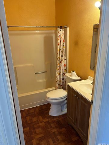 410 Wright, Schertz, TX 78154