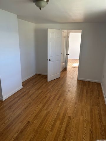 410 Wright, Schertz, TX 78154