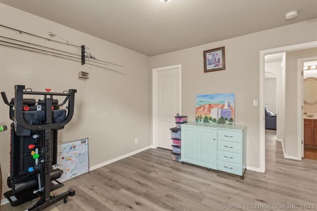 4118 W 104th Street S, Jenks, OK 74037