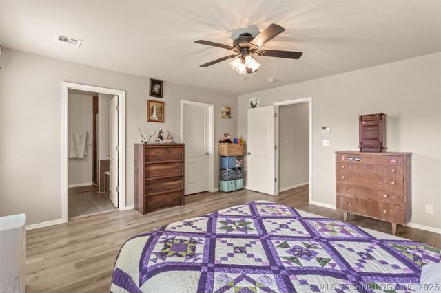 4118 W 104th Street S, Jenks, OK 74037