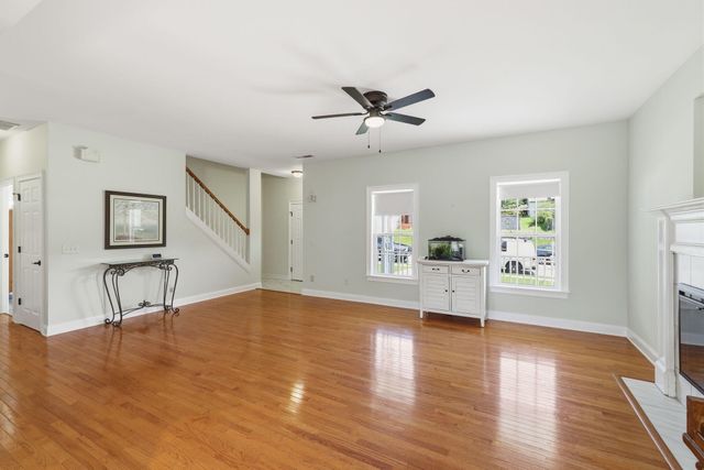 1073 Fuller Glen Circle, Chattanooga, TN 37421