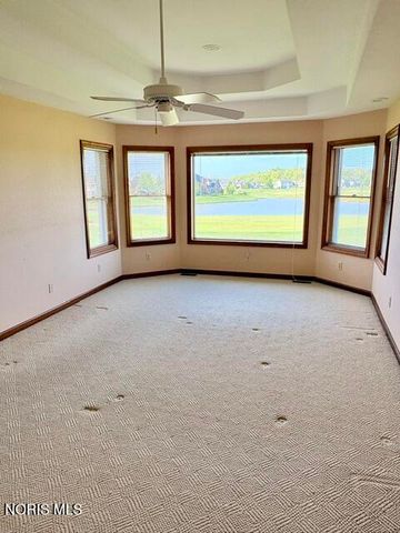 1447 Muirfield Drive, Bowling Green, OH 43402