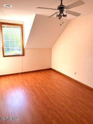 1447 Muirfield Drive, Bowling Green, OH 43402