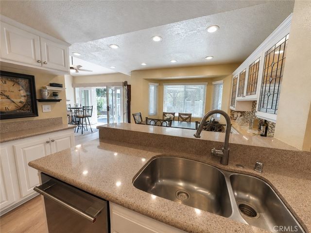 35 Pepperwood, Aliso Viejo, CA 92656