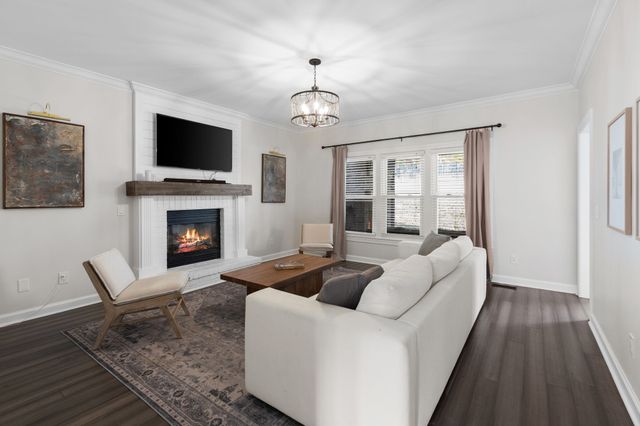 149 Sequoyah Ln, Nashville, TN 37221