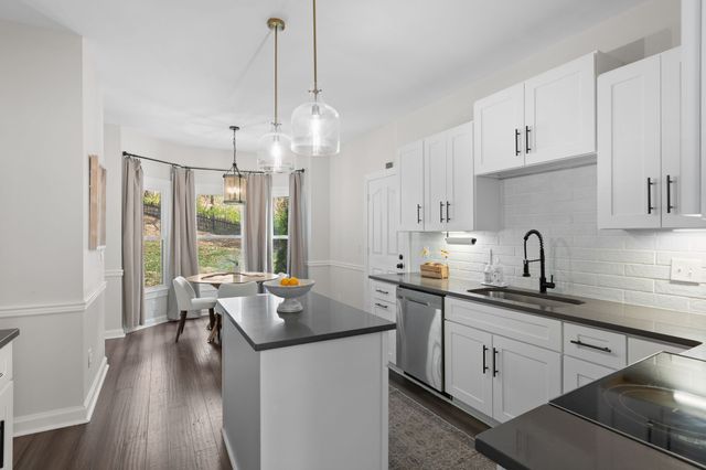 149 Sequoyah Ln, Nashville, TN 37221