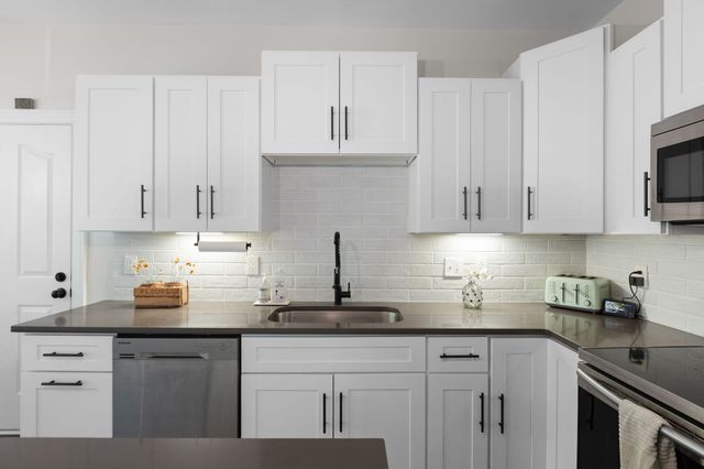 149 Sequoyah Ln, Nashville, TN 37221