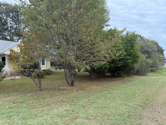 8351 Us Highway 60, Mountain View, MO 65548