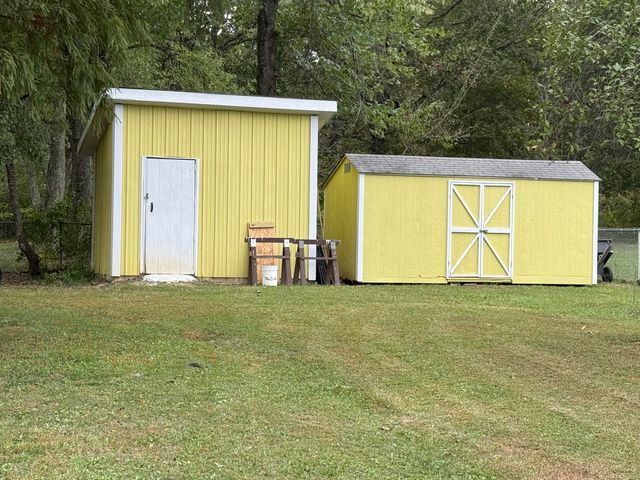 8351 Us Highway 60, Mountain View, MO 65548