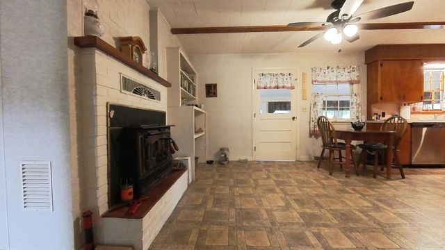 8351 Us Highway 60, Mountain View, MO 65548