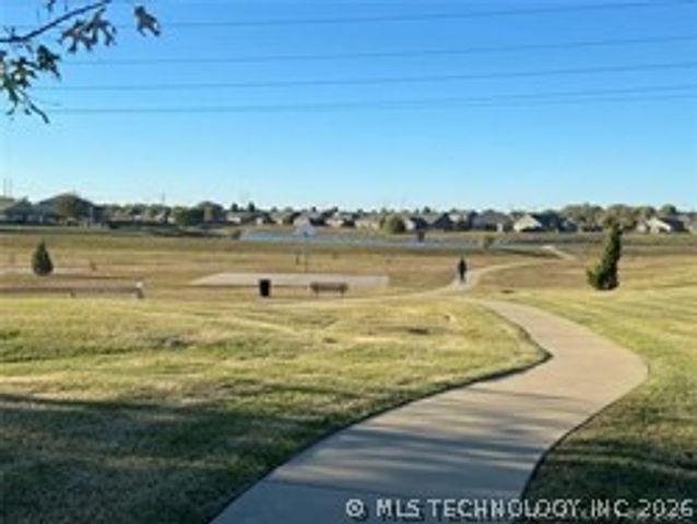 10710 N 146th East Avenue, Owasso, OK 74055