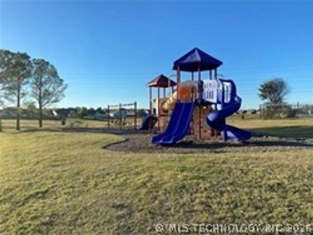 10710 N 146th East Avenue, Owasso, OK 74055