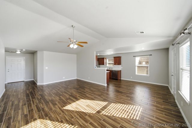 10710 N 146th East Avenue, Owasso, OK 74055