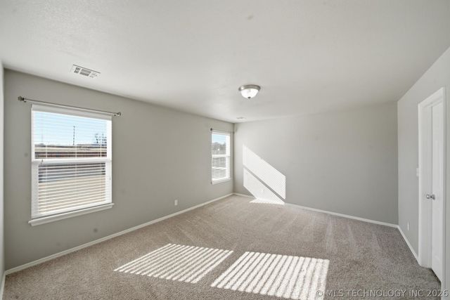 10710 N 146th East Avenue, Owasso, OK 74055