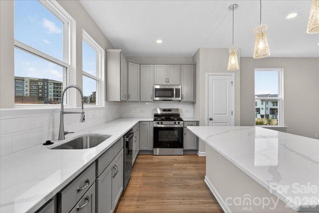 228 Ferebee Place BRX0081, Charlotte, NC 28213